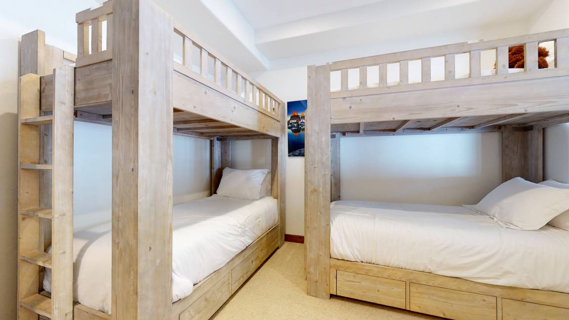 Photo of Bedroom in Woodwinds