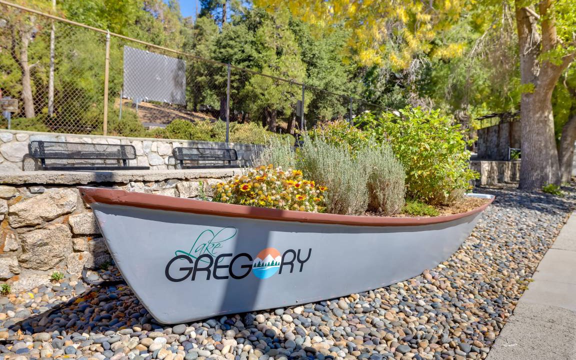Photo of Outdoor in Crestline