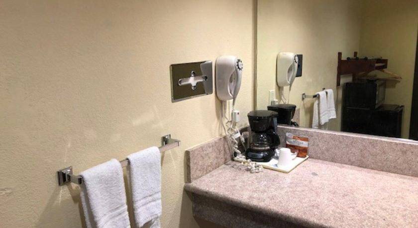 Photo of Bathroom in East Pasadena