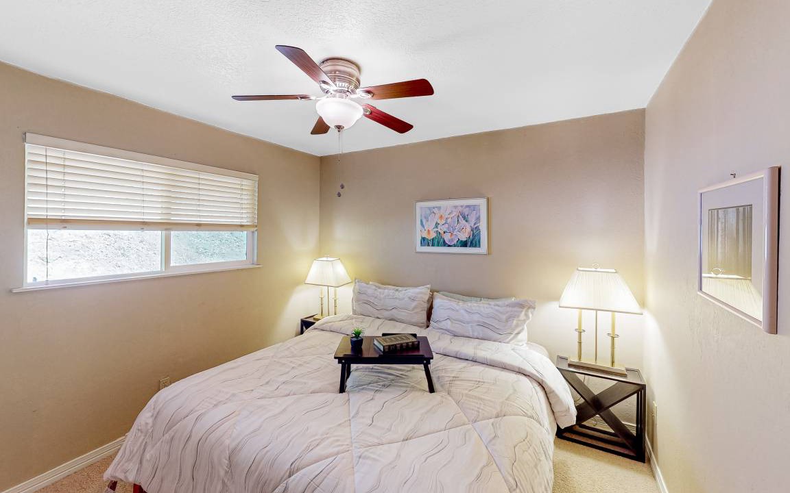 Photo of Bedroom in Jamestown