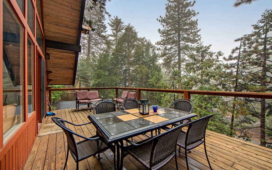 Photo of Patio Balcony in Pine Cove