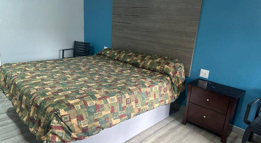 Photo of Bedroom in La Sierra