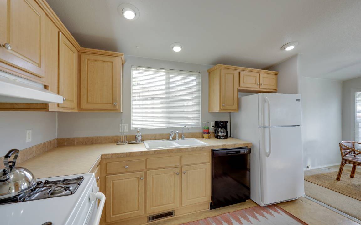 Photo of Kitchen in Oak View