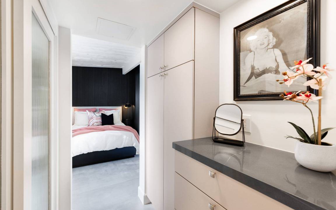 Photo of Bedroom in Historic Tennis Club