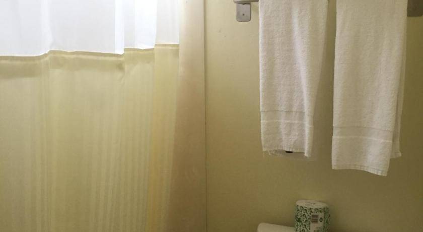 Photo of Bathroom in Fairfax District