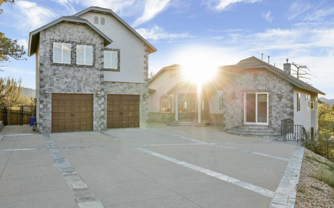 Photo of Others in Castle Glen Estates
