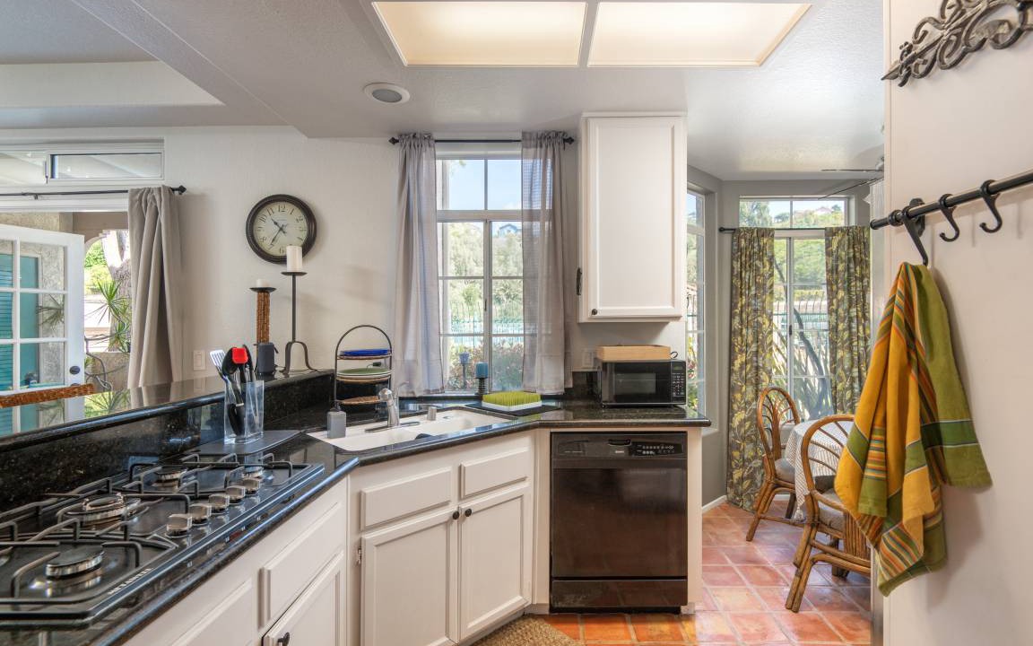 Photo of Kitchen in Mira Costa