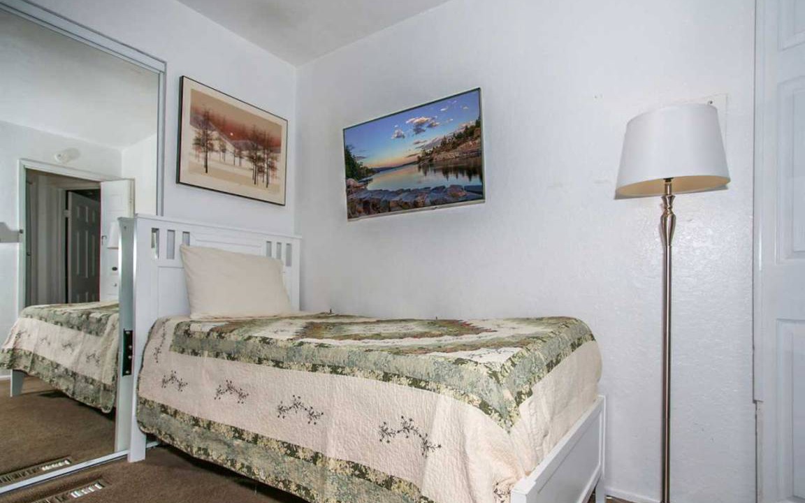 Photo of Bedroom in Boulder Bay