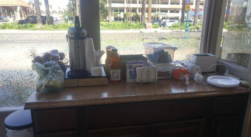 Photo of Kitchen in Anaheim Resort