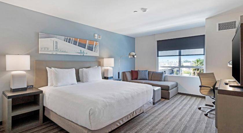 Photo of Bedroom in Los Angeles