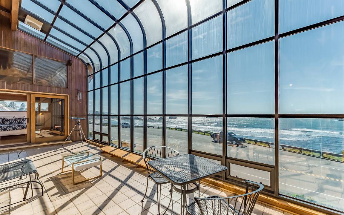 Photo of Patio Balcony in Crescent City North