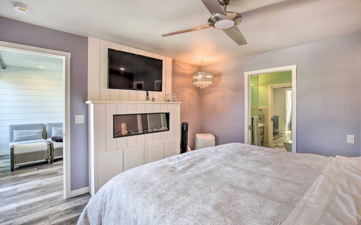Photo of Bedroom in Huntington Beach