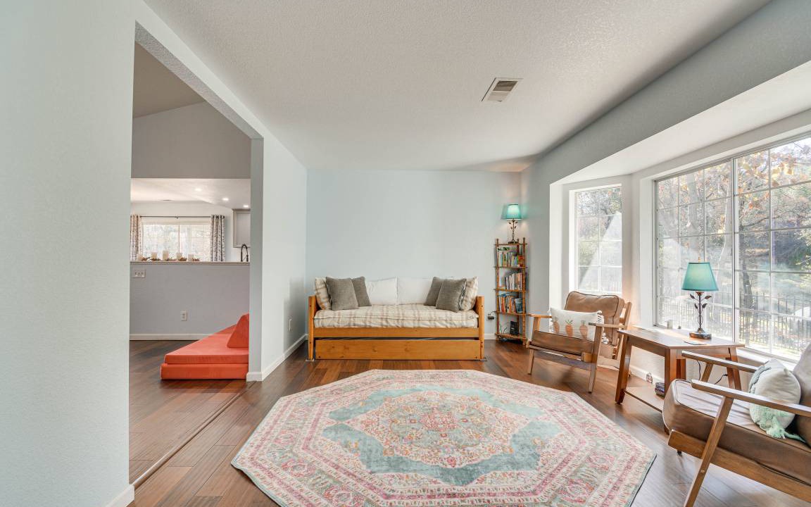 Photo of Livingroom in Mariposa