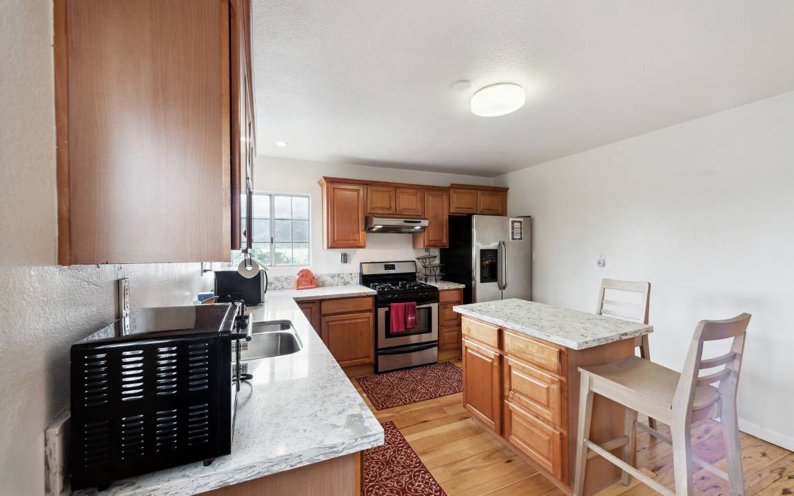 Photo of Kitchen in Lake Elsinore
