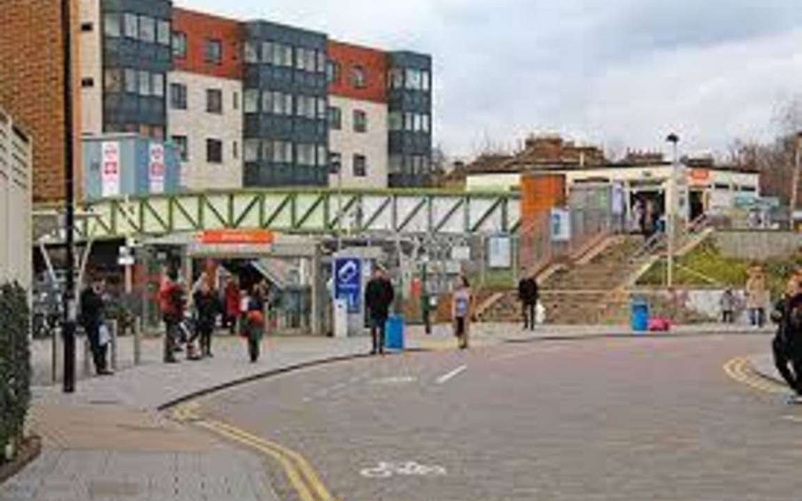 Photo of Others in Ladywell