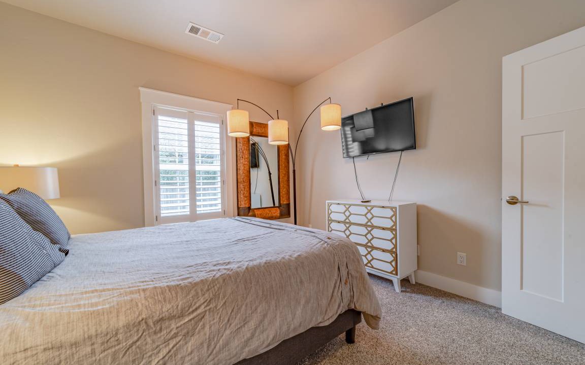 Photo of Bedroom in McKinleyville