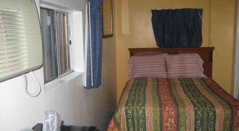Photo of Bedroom in Sutter