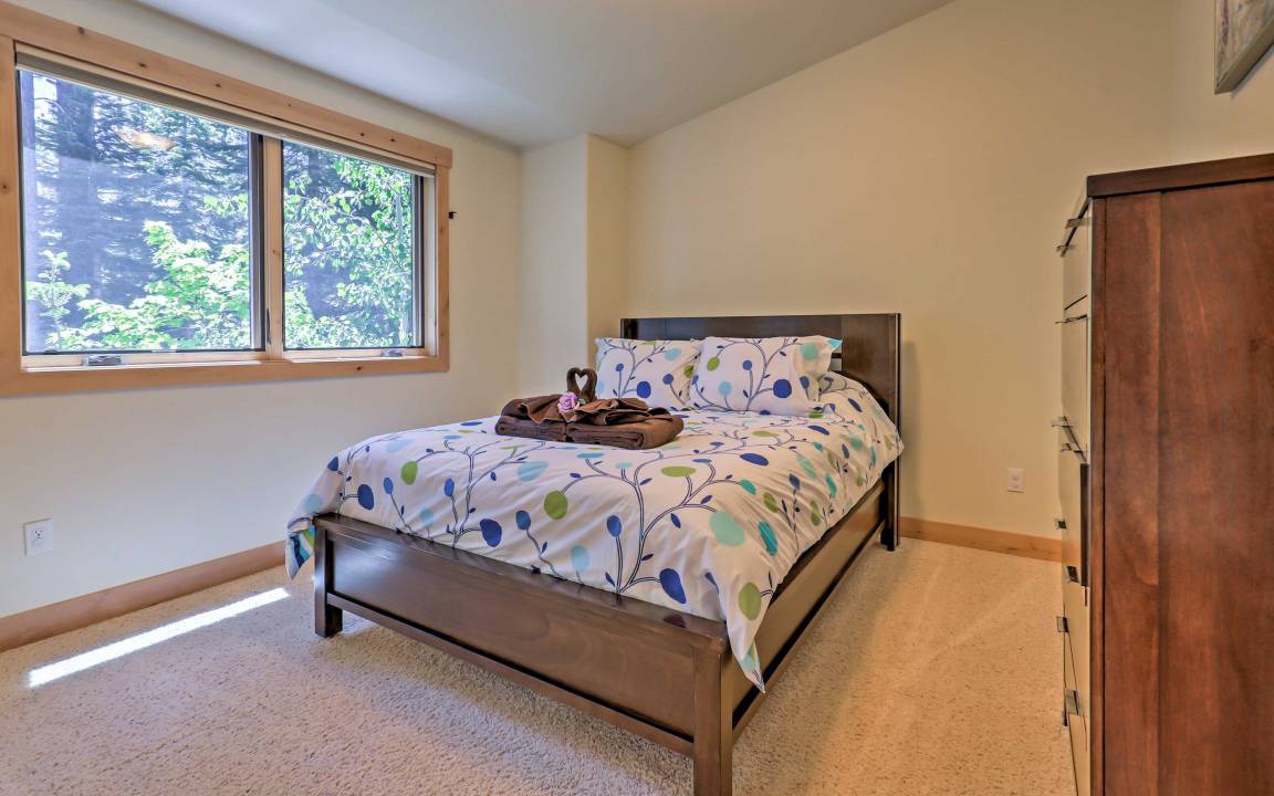 Photo of Bedroom in Pioneer Trail