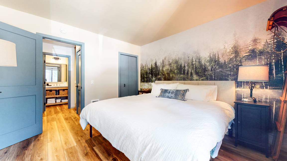 Photo of Bedroom in Majestic Pines
