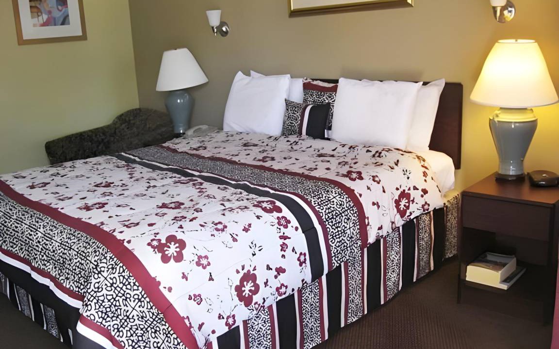 Photo of Bedroom in East Pasadena