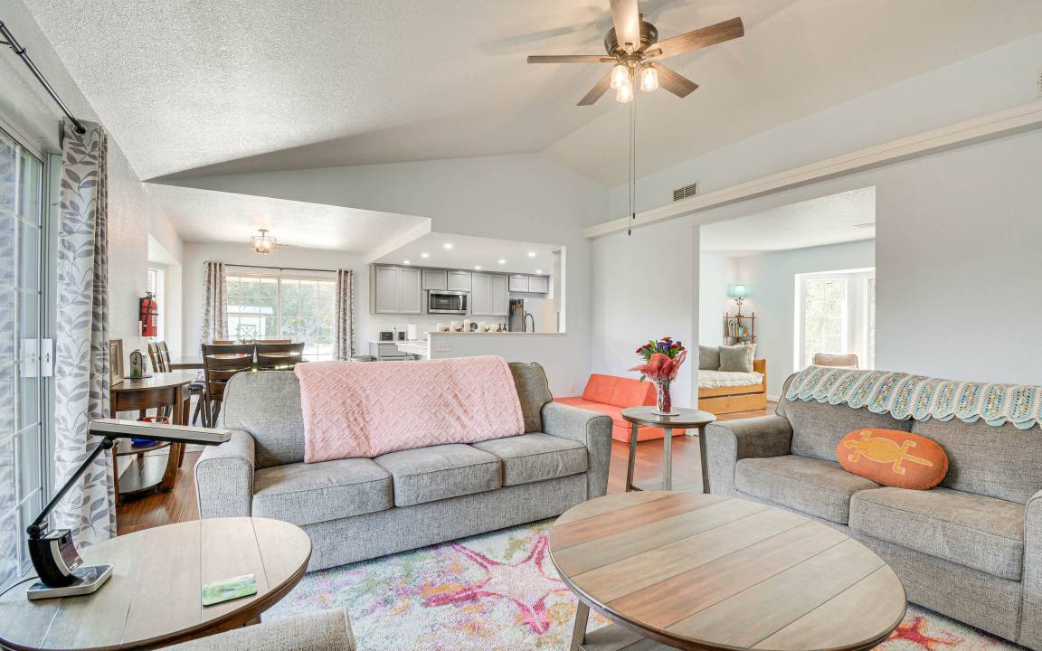 Photo of Livingroom in Mariposa