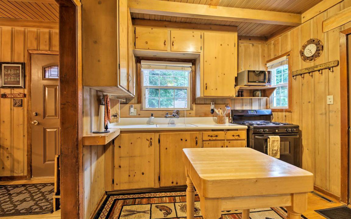 Photo of Kitchen in Arrowhead Villas