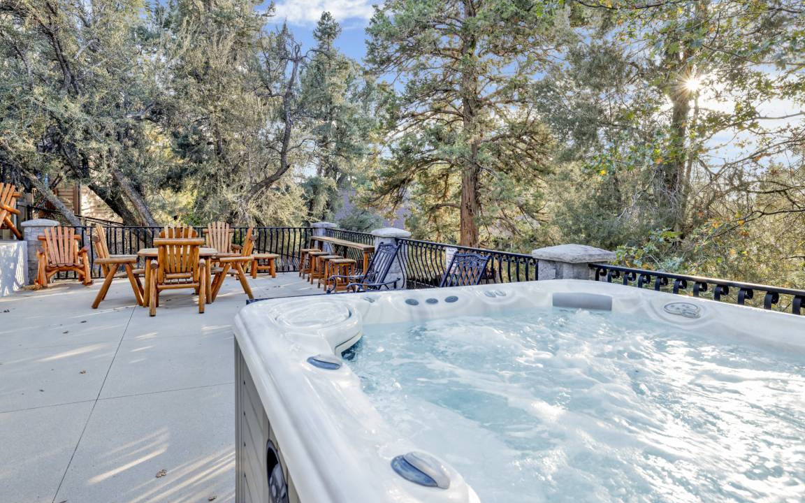 Photo of Outdoor in Castle Glen Estates