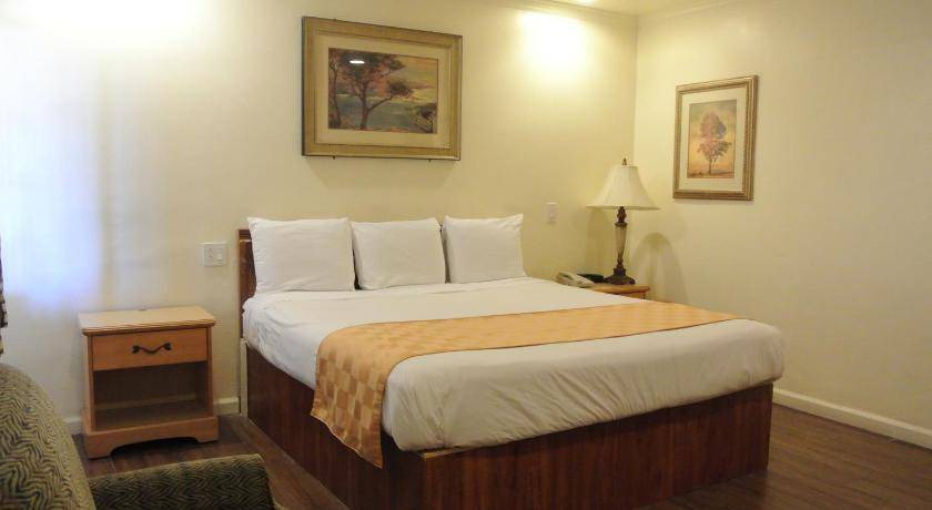 Photo of Bedroom in Sherman Oaks