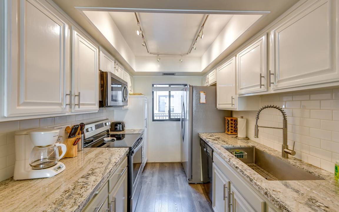 Photo of Kitchen in Sunrise Vista Chino