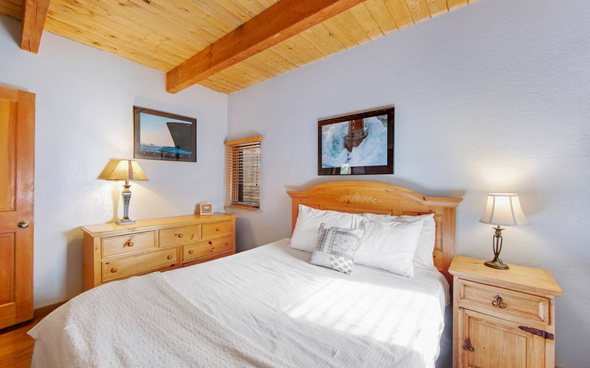 Photo of Bedroom in Fern Valley