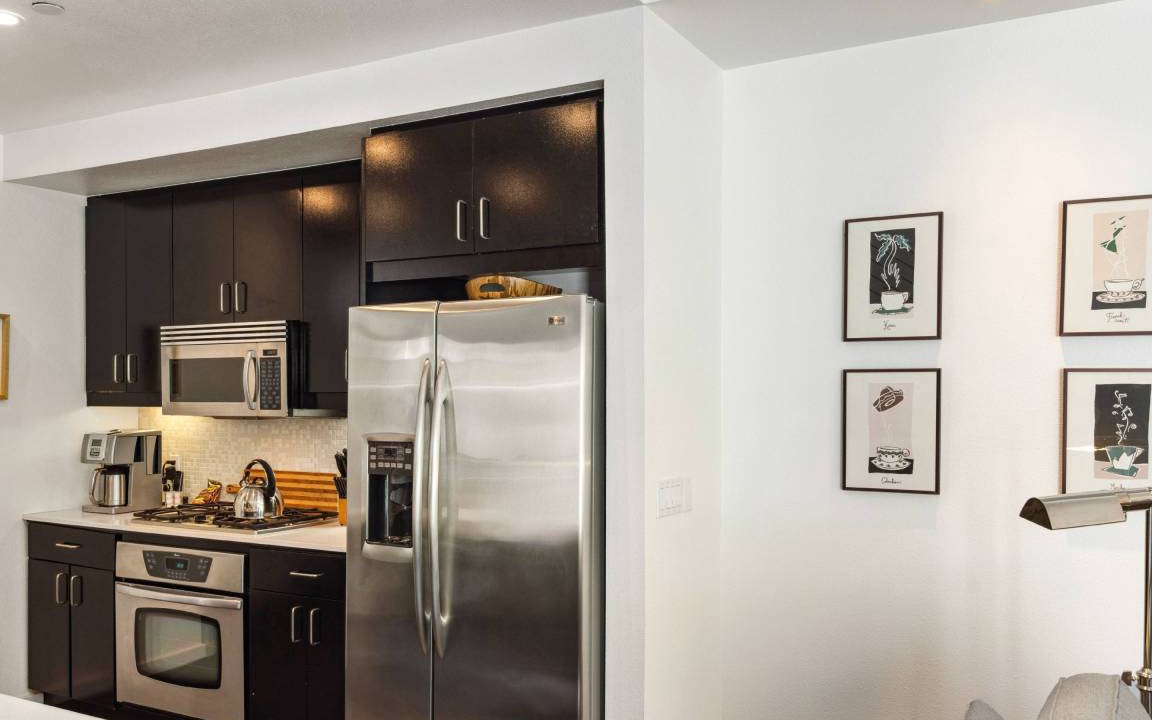 Photo of Kitchen in Canyon Corridor