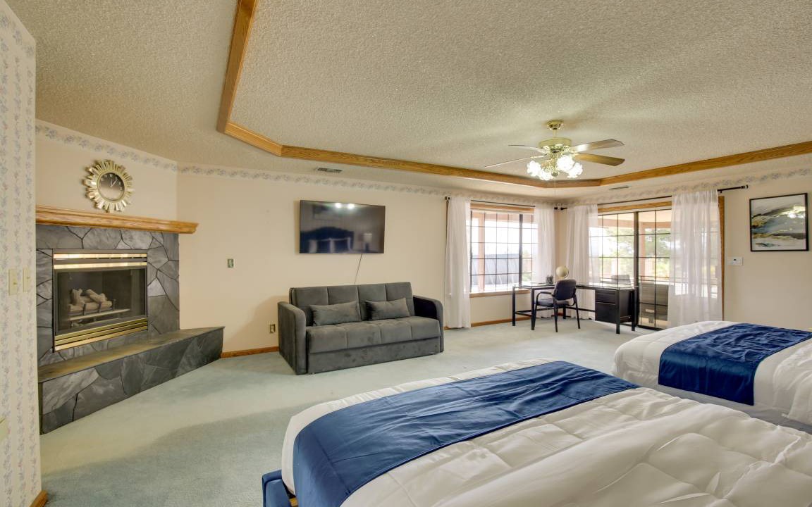 Photo of Bedroom in Apple Valley
