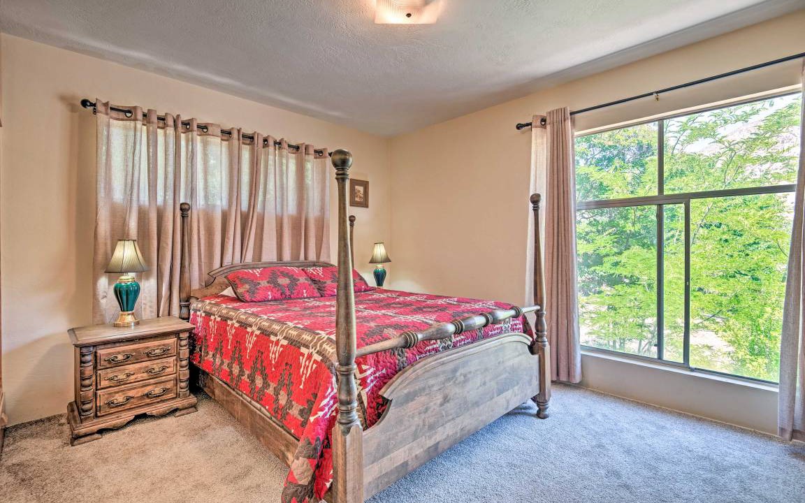 Photo of Bedroom in Kernville