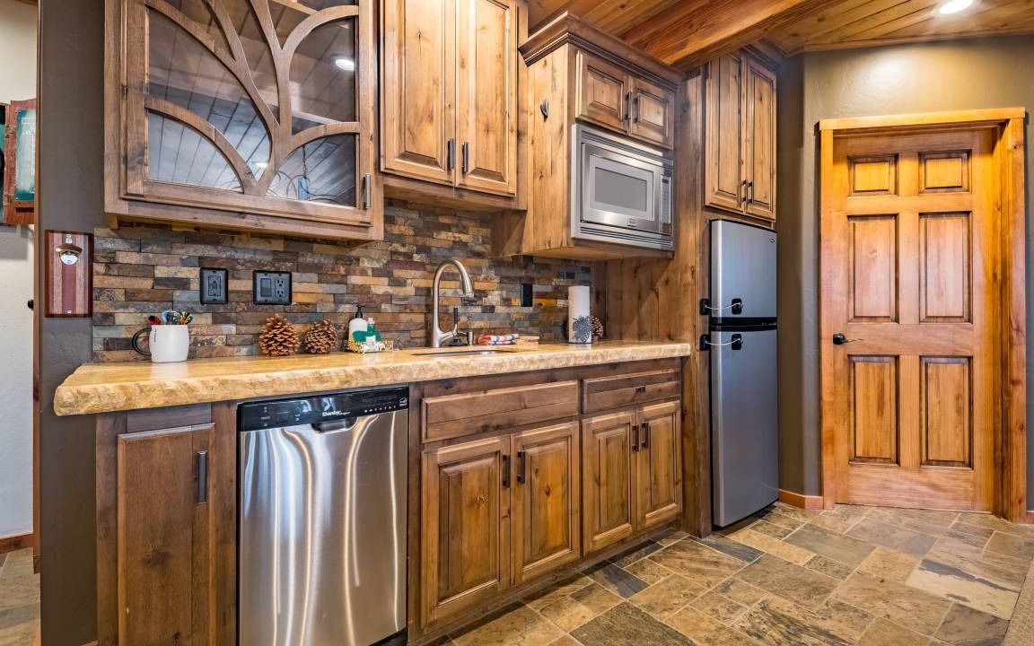 Photo of Kitchen in Upper Moonridge