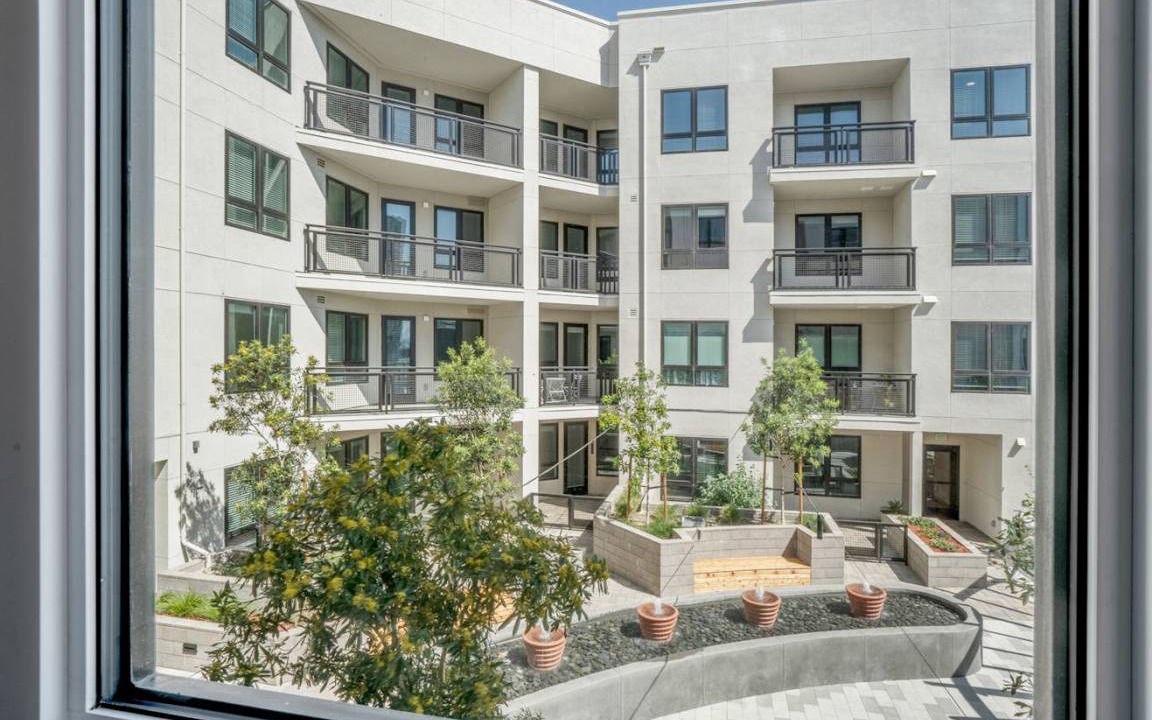 Photo of Patio Balcony in Emeryville