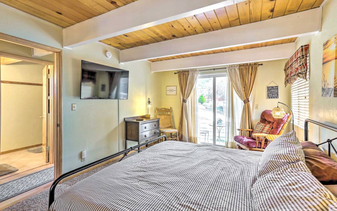 Photo of Bedroom in Whispering Forest