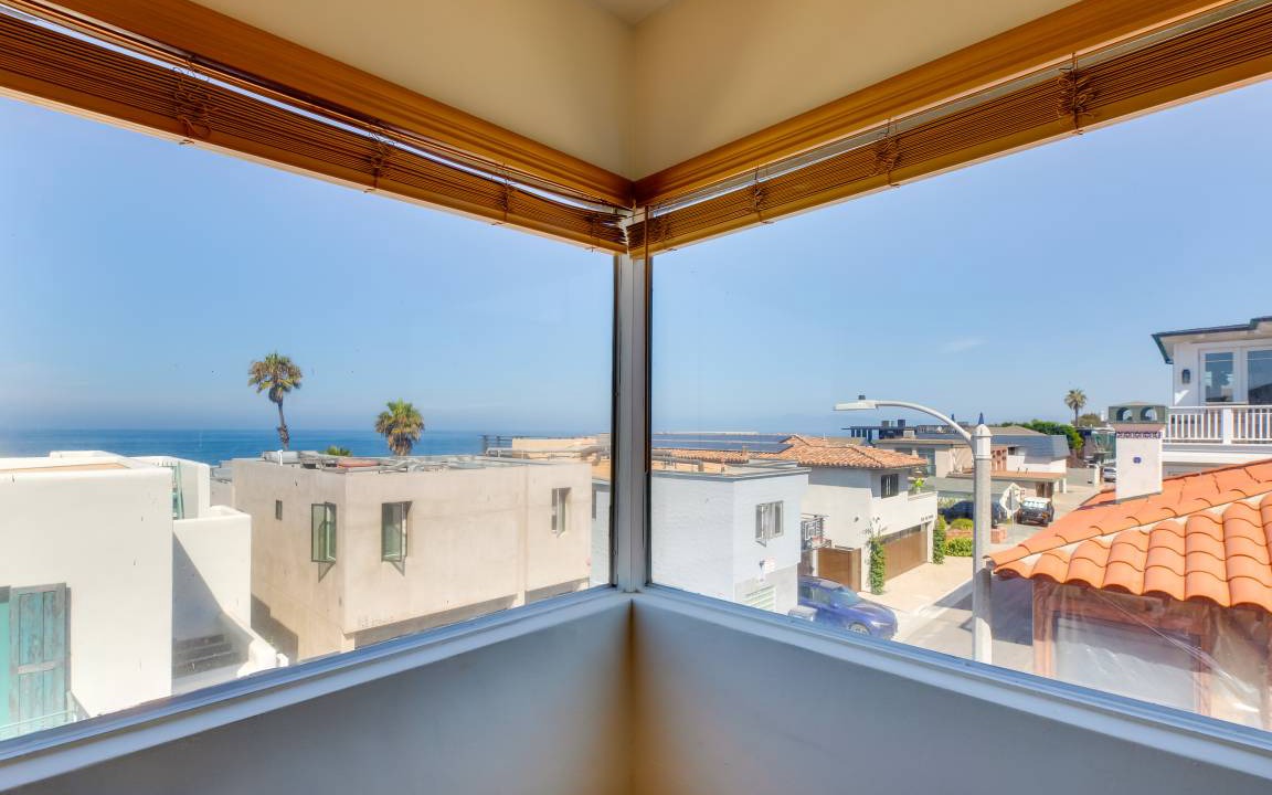 Photo of Patio Balcony in Sand Section