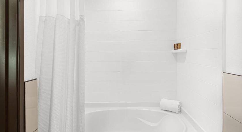 Photo of Bathroom in Vista