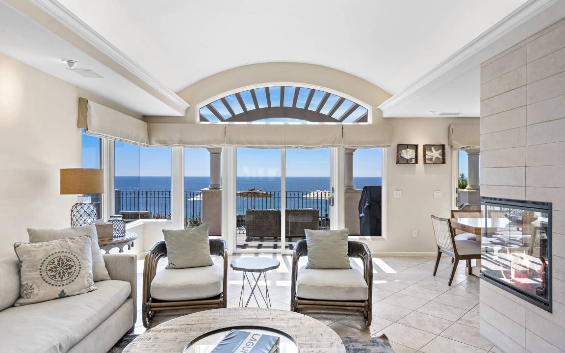 Photo of Livingroom in Laguna Beach