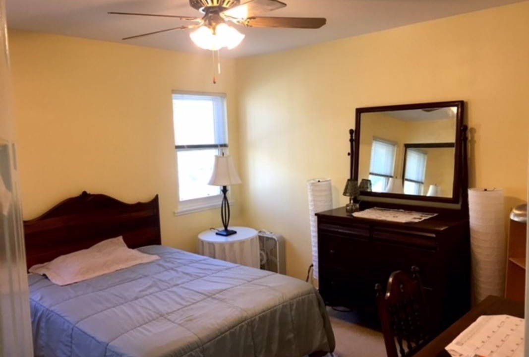 Photo of Bedroom in Thousand Oaks