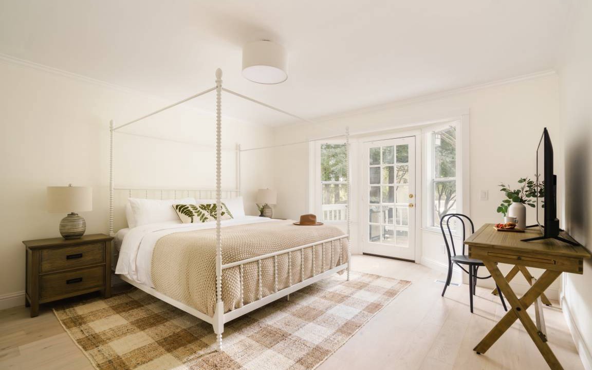 Photo of Bedroom in Santa Rosa