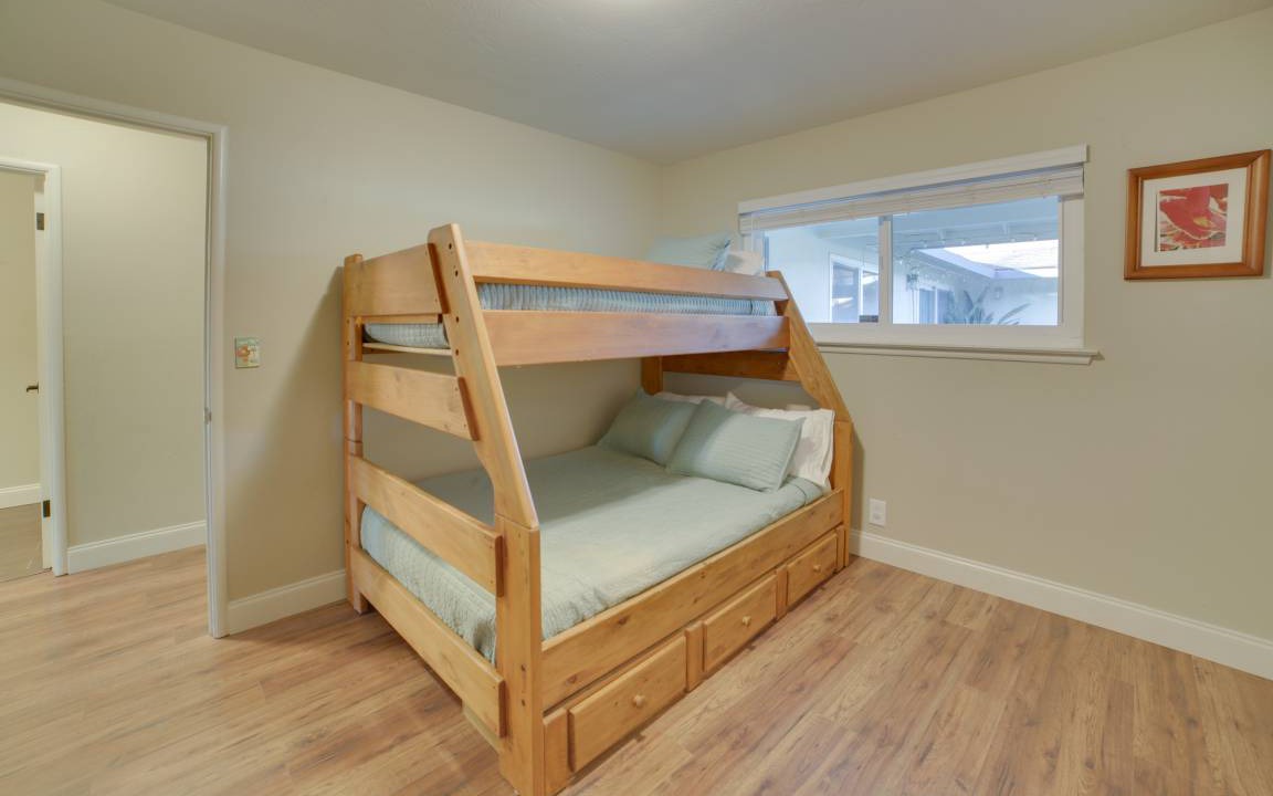Photo of Bedroom in Salinas