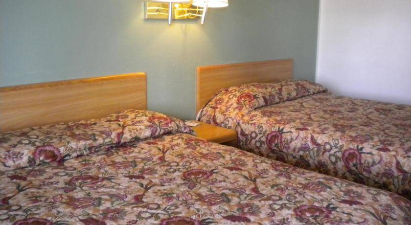 Photo of Bedroom in Wasco