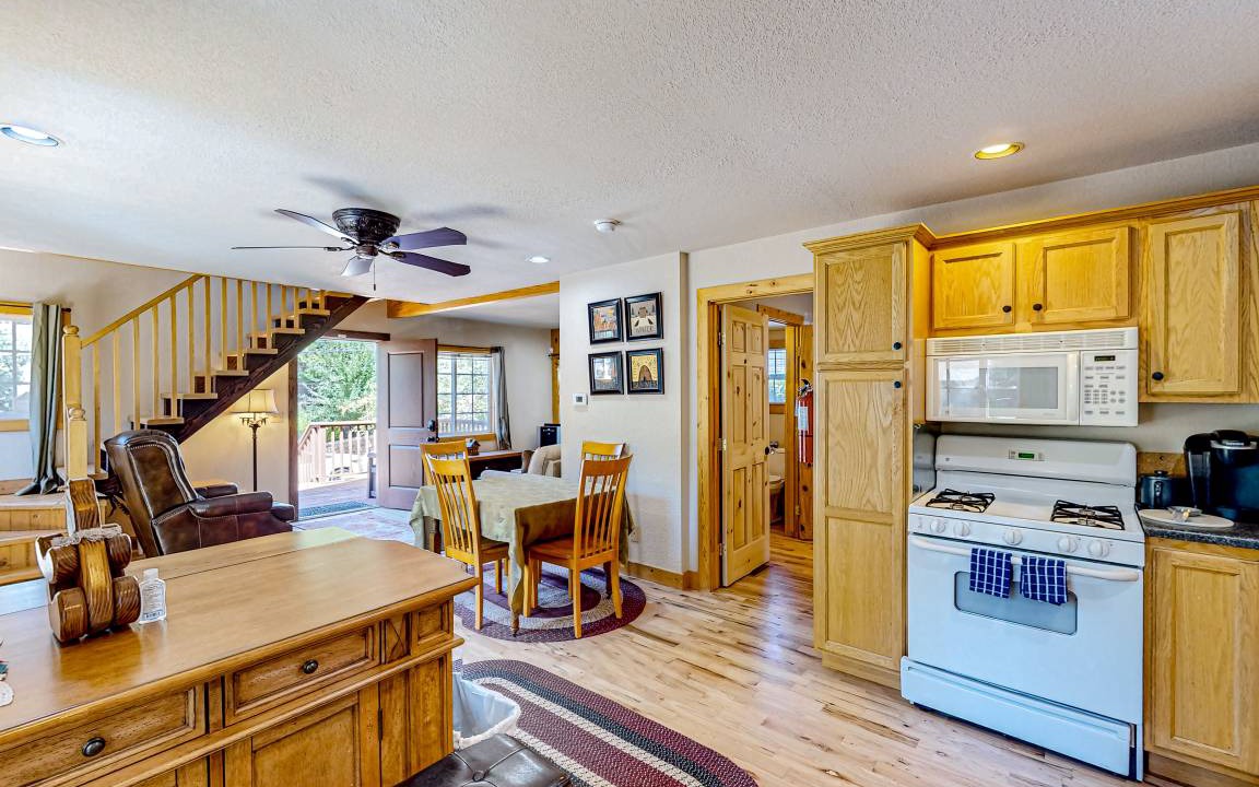 Photo of Kitchen in Cedar Glen