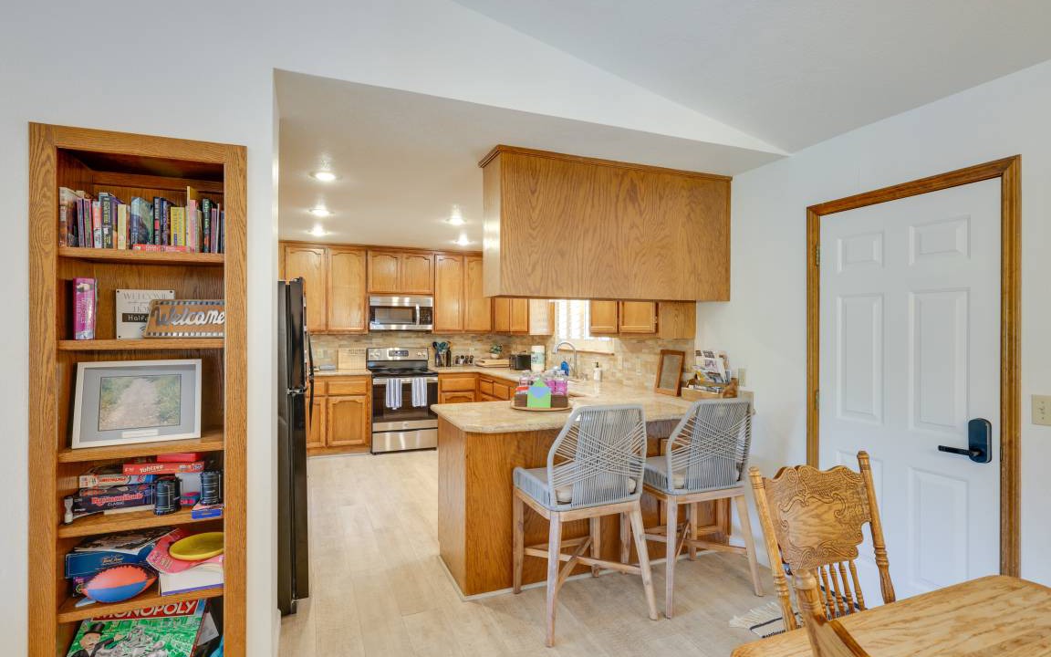 Photo of Kitchen in Groveland