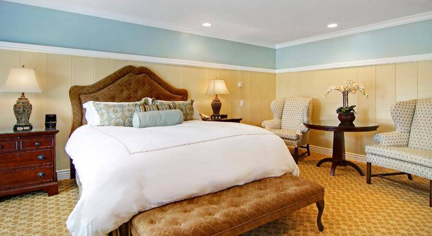 Photo of Bedroom in Golden Rectangle