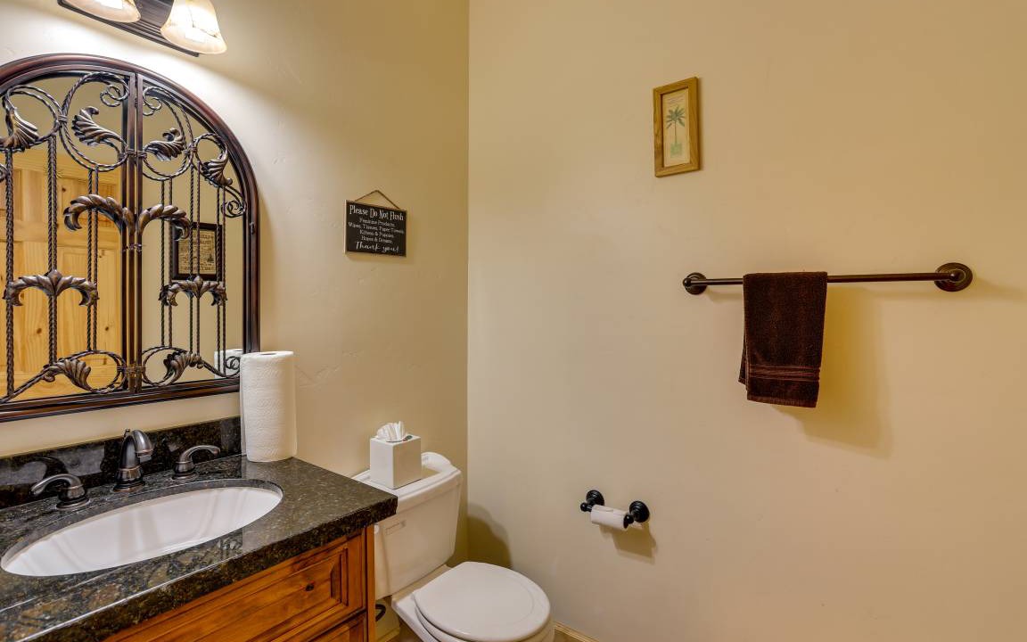 Photo of Bathroom in Castle Glen Estates