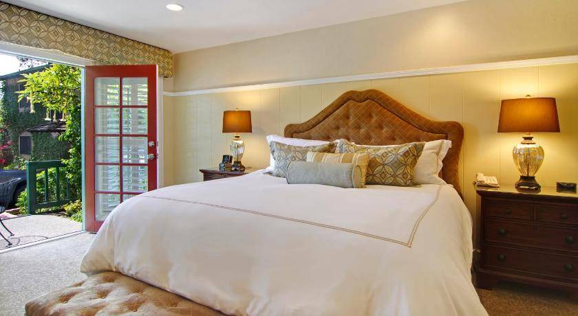 Photo of Bedroom in Golden Rectangle