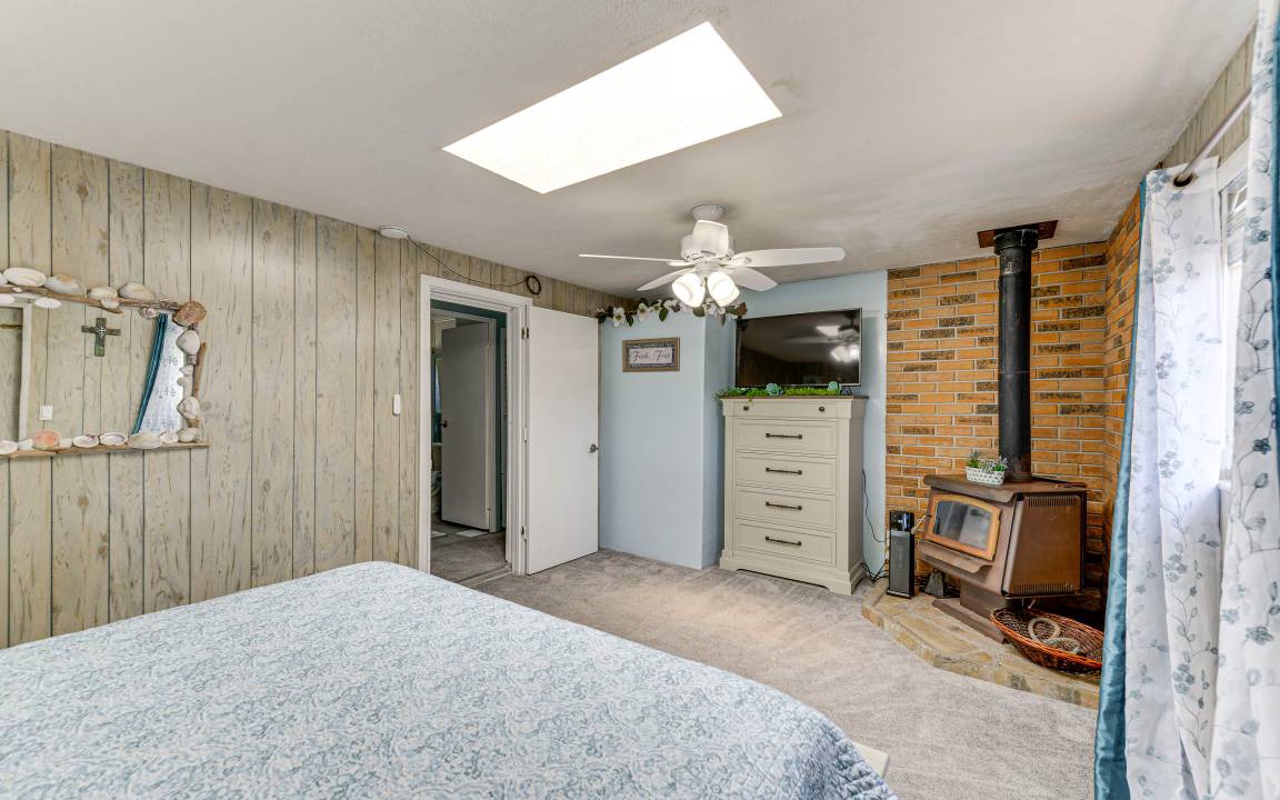 Photo of Bedroom in Eureka