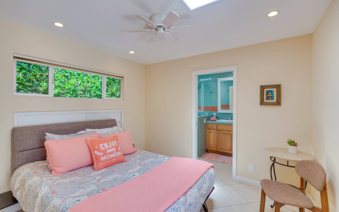 Photo of Bedroom in Deepwell Estates